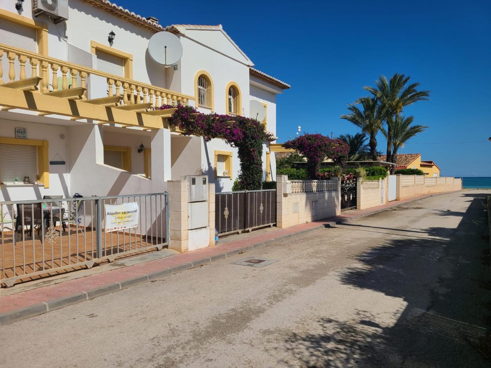 Bungalow Pueblo Mar En Els Poblets. Denia Bagian luar foto